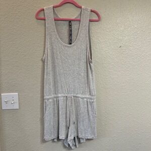 VUORI Torrey Romper Women's XL Gray Sleeveless Athleisure‎ Ribbed Drawstring